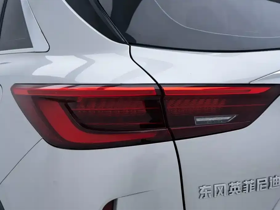 Infiniti QX50 2022 из CN, фото 10