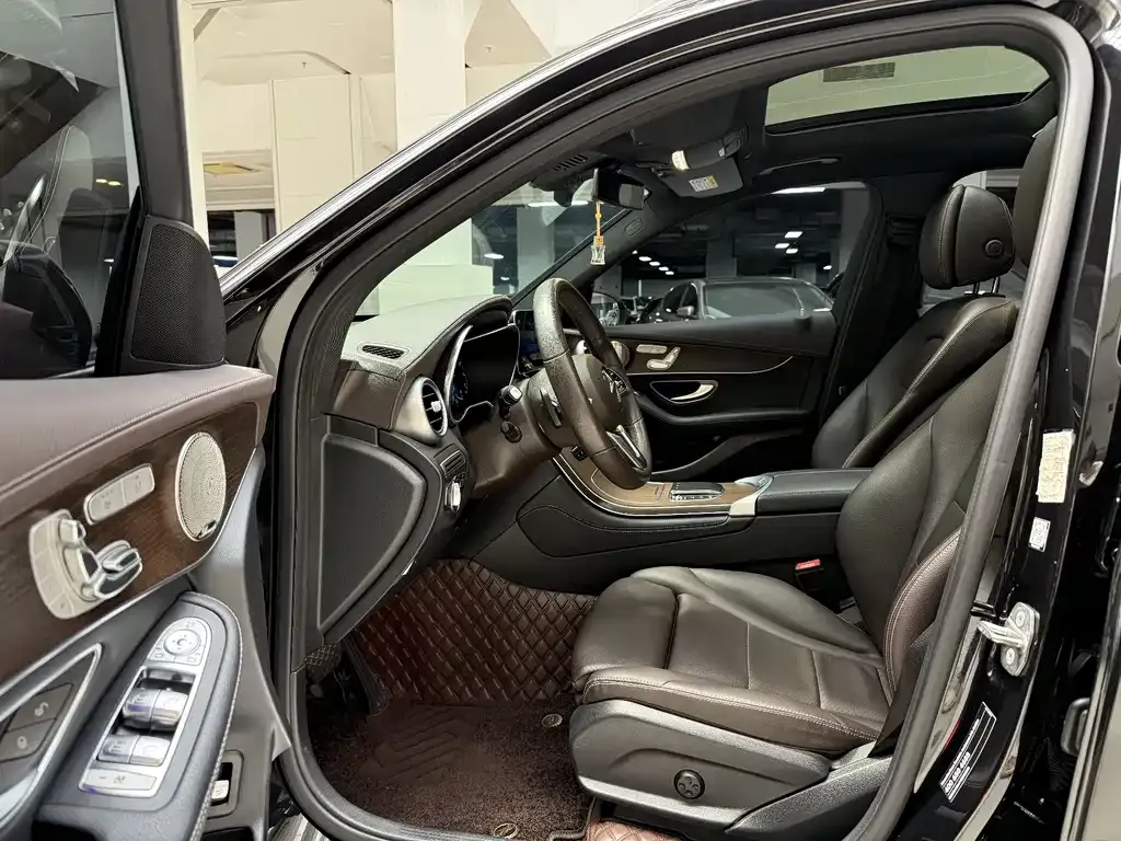 Mercedes-Benz GLC 2022 из CN, фото 9