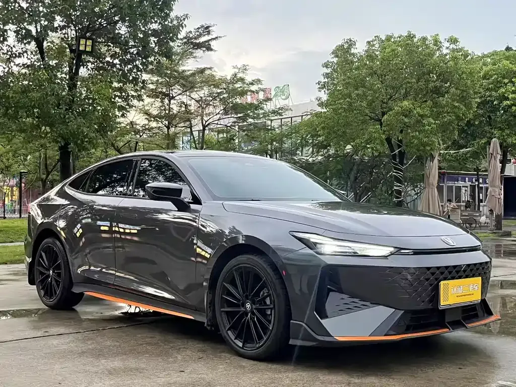 Changan UNI-V 2024 из CN, фото 1