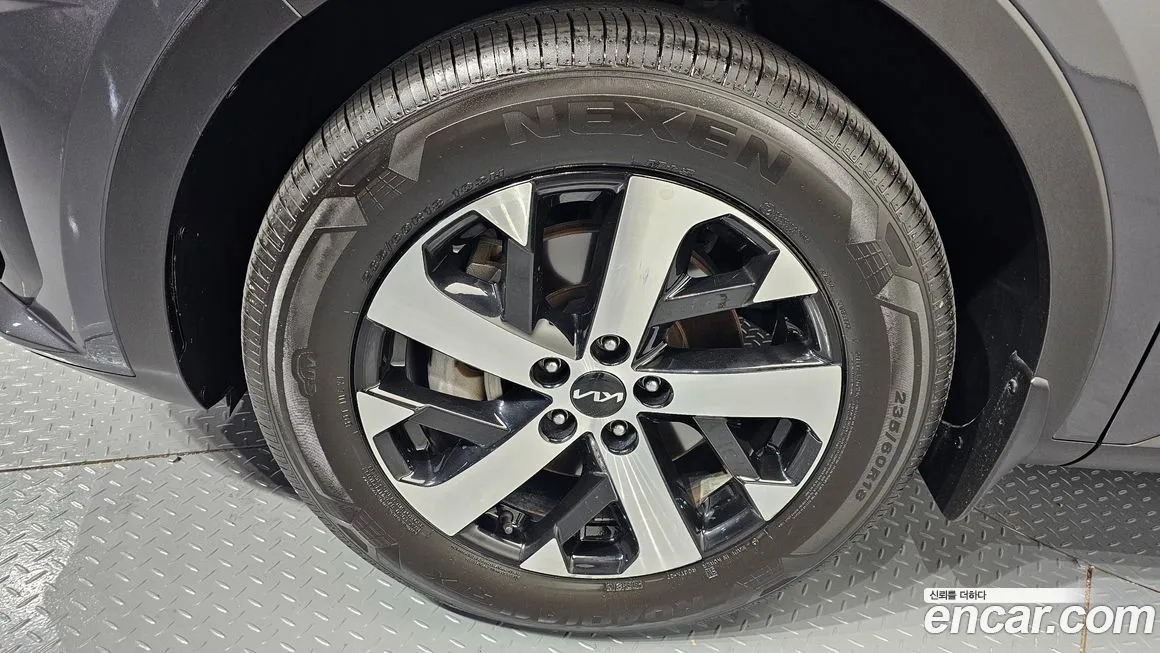 Kia Sorento 2023 из KR, фото 5