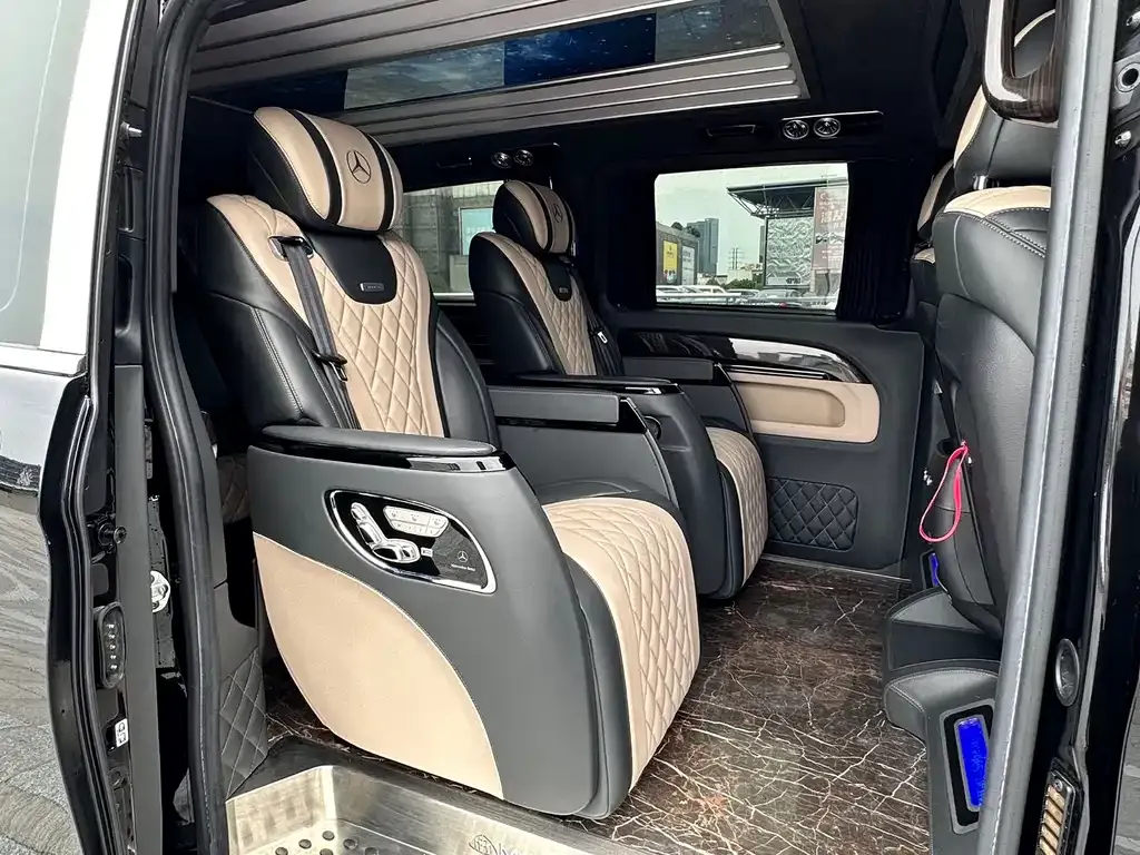 Mercedes-Benz Vito 2021 из CN, фото 10