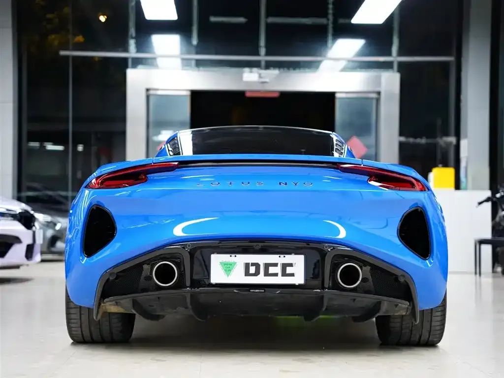 Lotus Emira 2025 из CN, фото 8