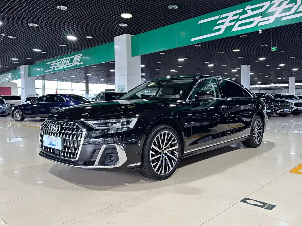 Audi A8 2023 из CN, фото 1