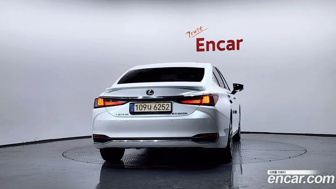 Lexus ES 2022 из KR, фото 4
