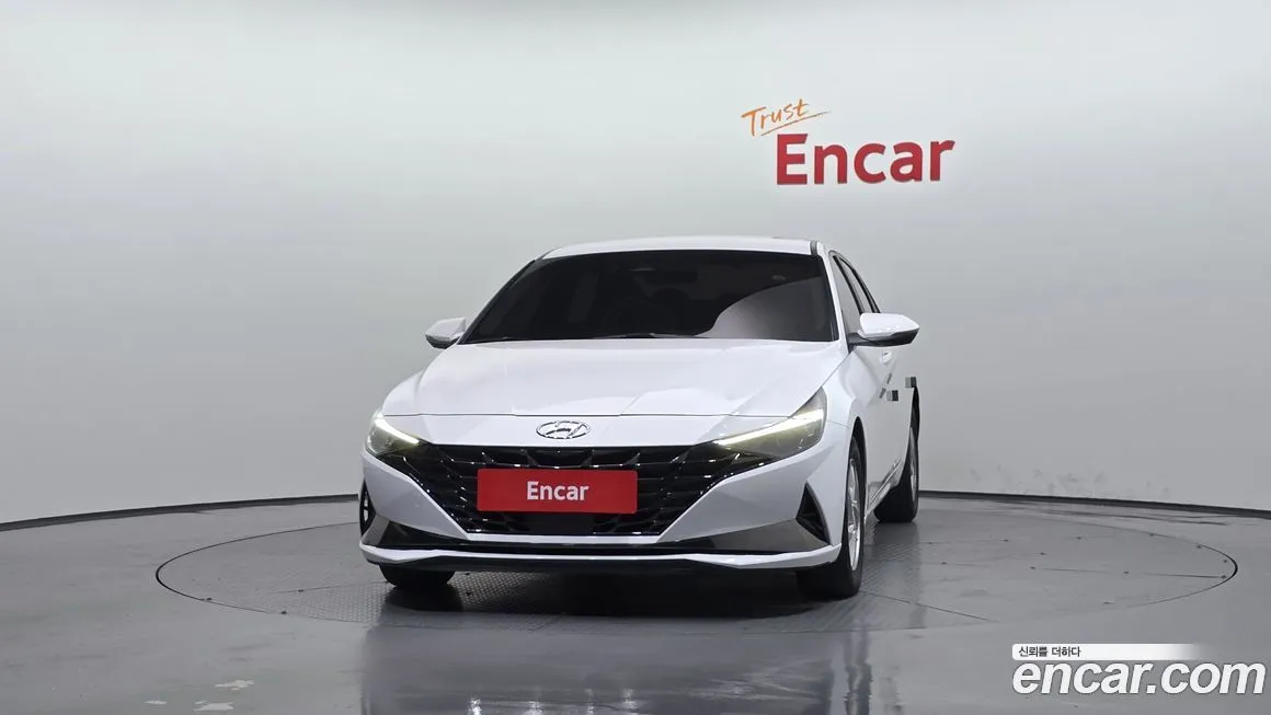 Hyundai AVANTE — фото 3