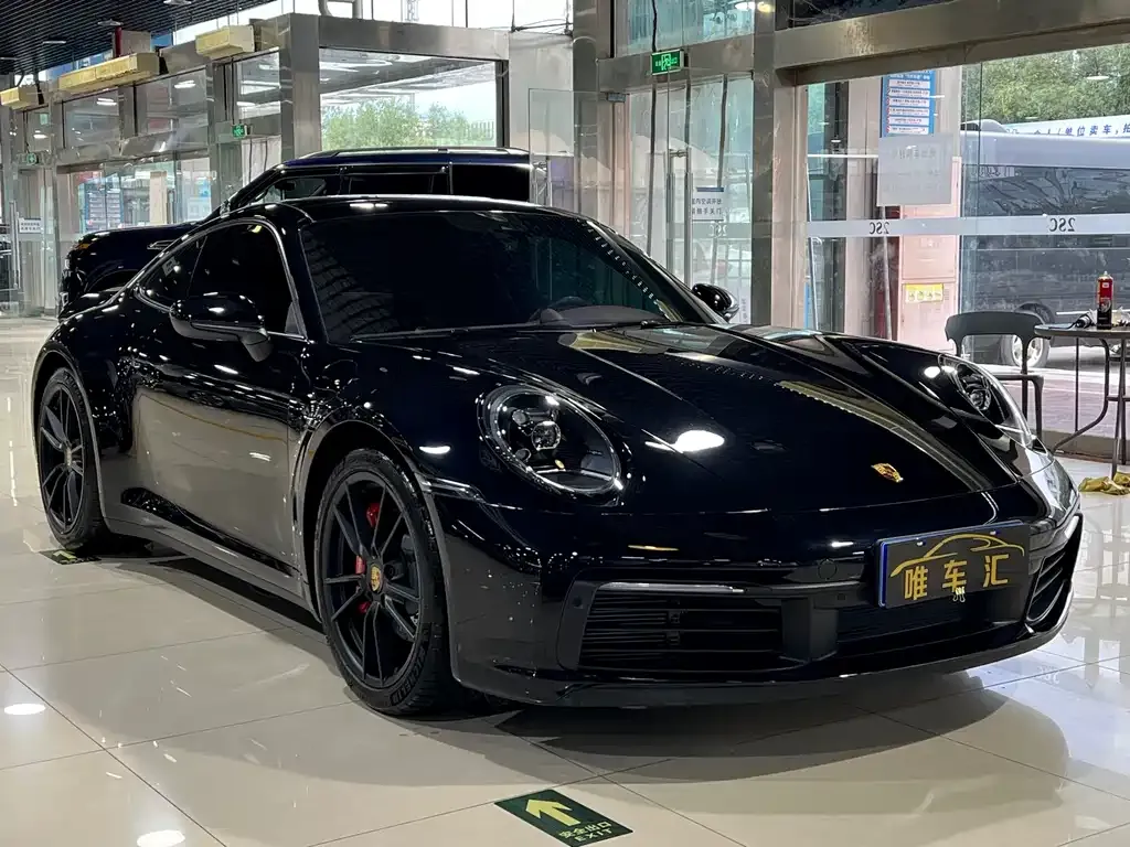 Porsche 911 2025 из CN, фото 3