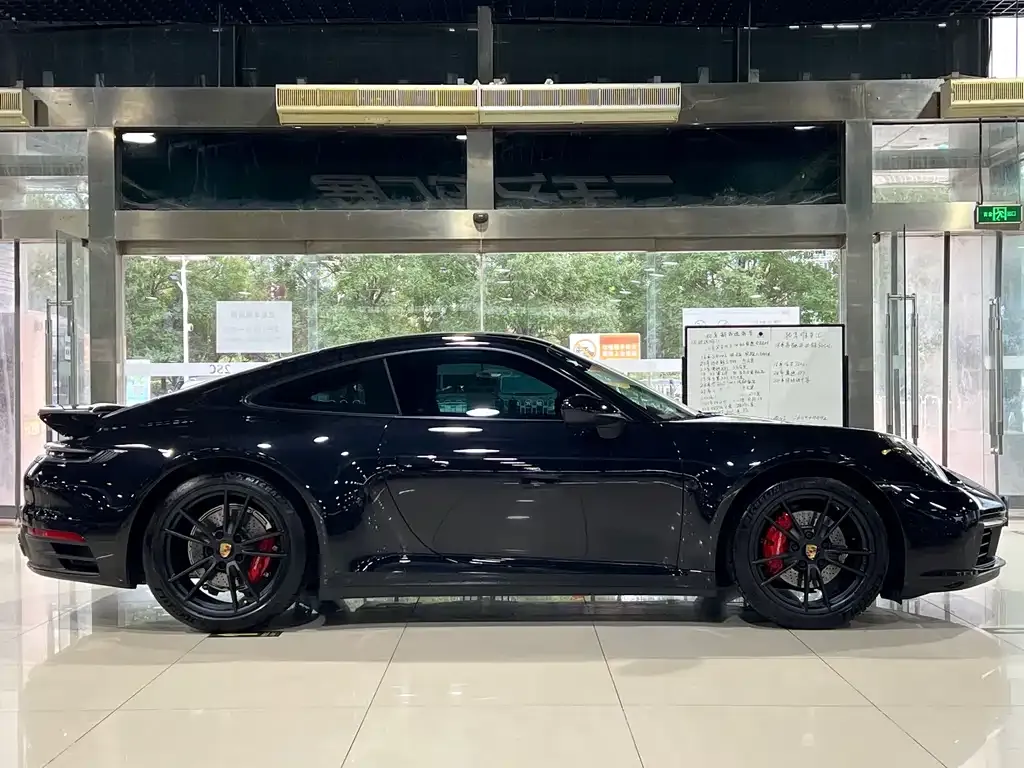 Porsche 911 2025 из CN, фото 7