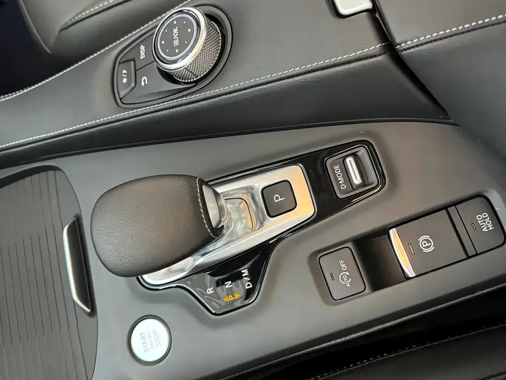 Infiniti QX50 2023 из CN, фото 10