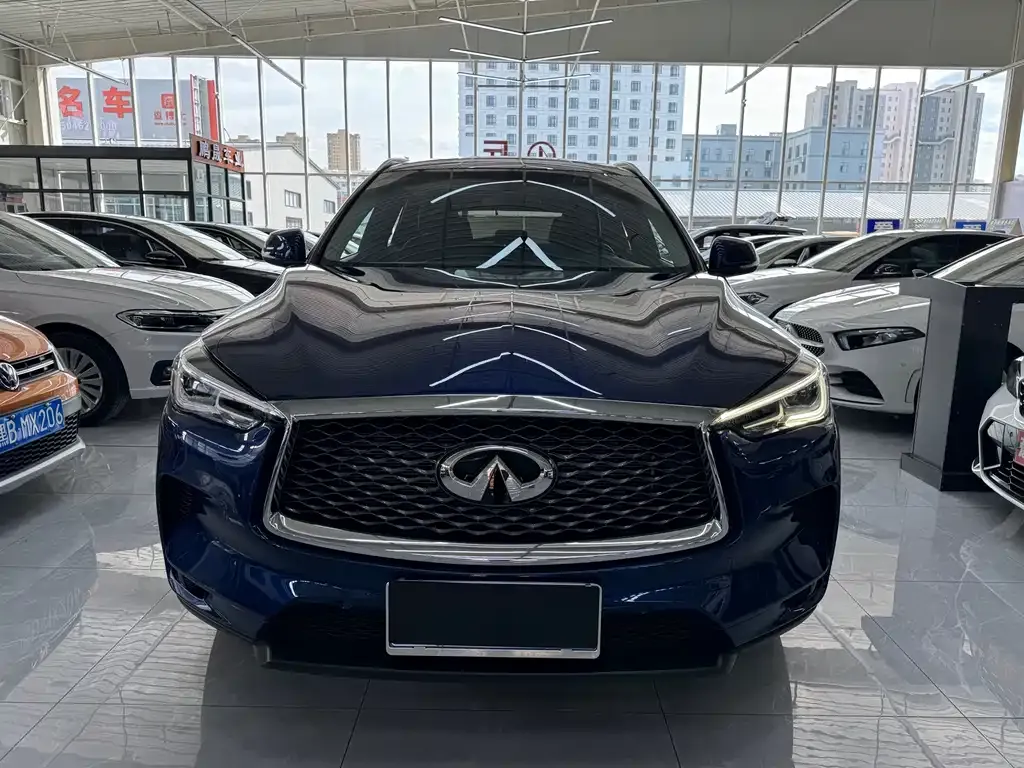 Infiniti QX50 2023 из CN, фото 2