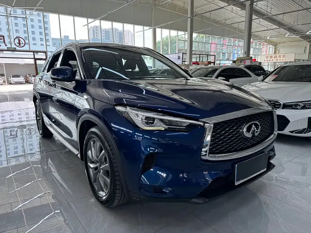Infiniti QX50 2023 из CN, фото 3