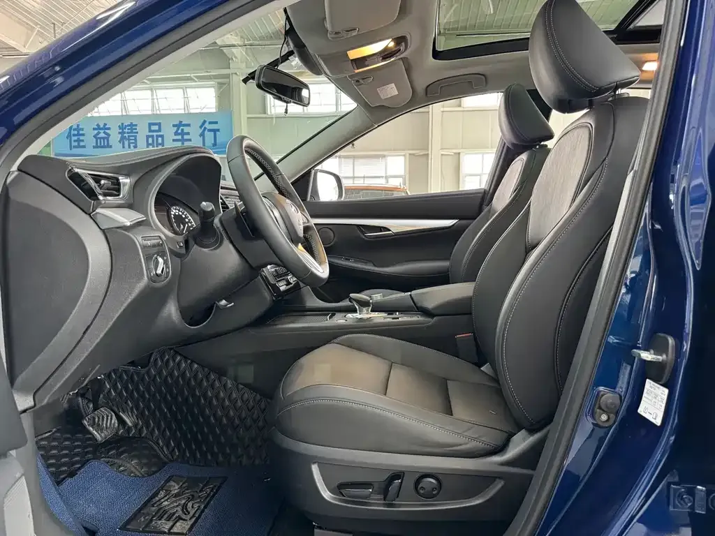 Infiniti QX50 2023 из CN, фото 8