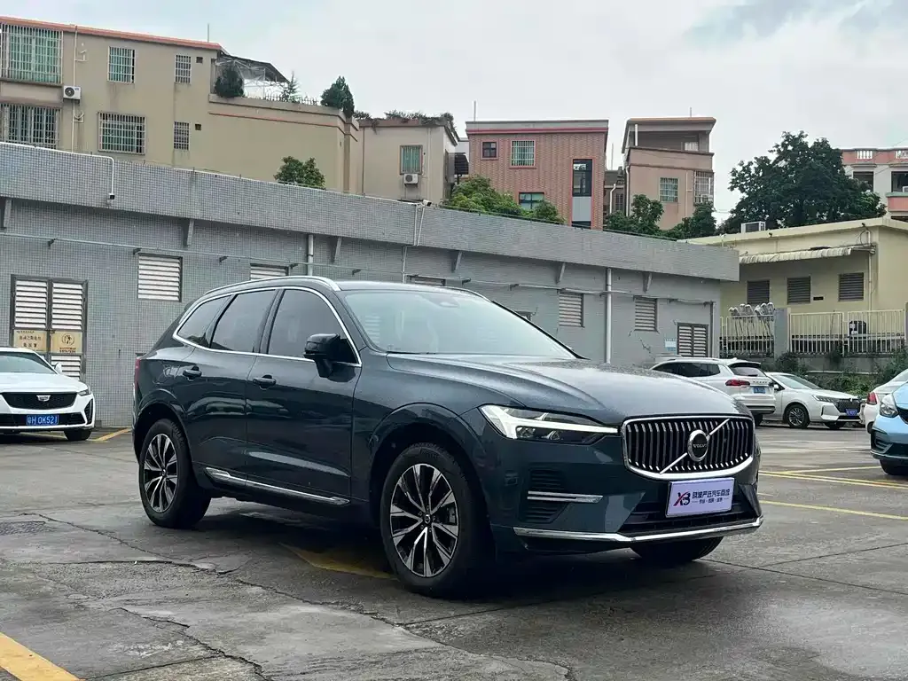 Volvo XC60 2024 из CN, фото 3