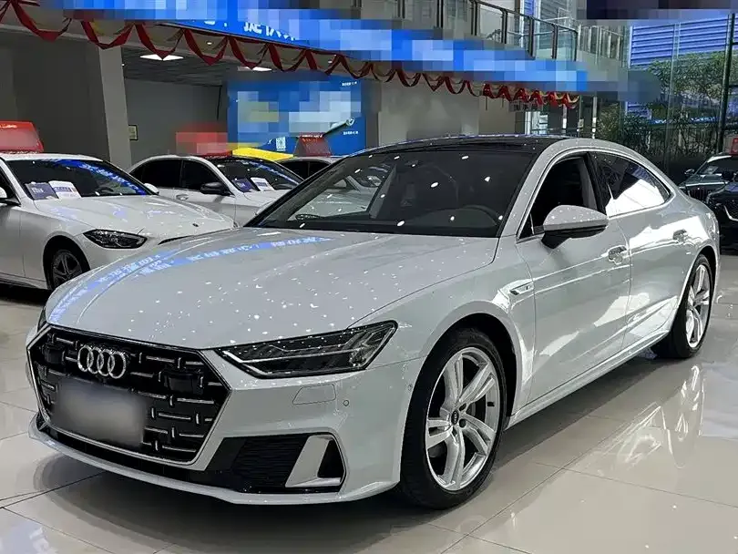 Audi A7L — фото 2
