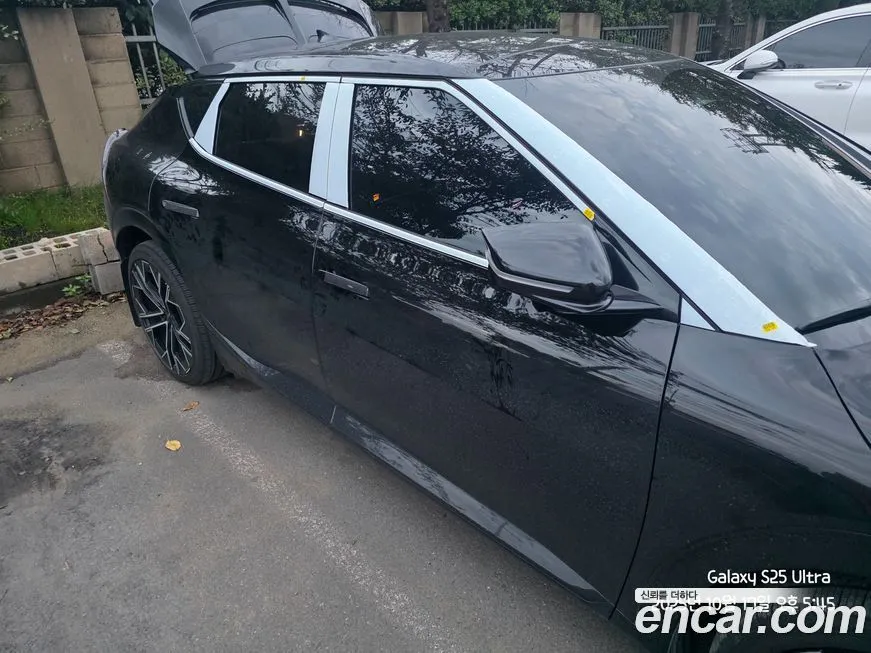 Kia EV6 2023 из KR, фото 10