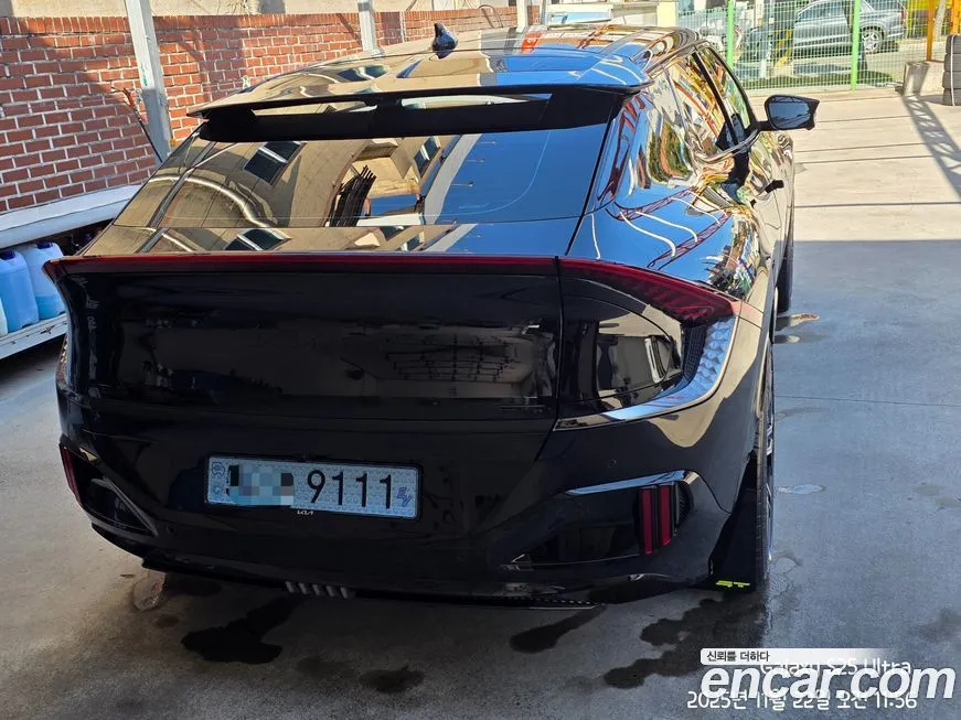 Kia EV6 2023 из KR, фото 4