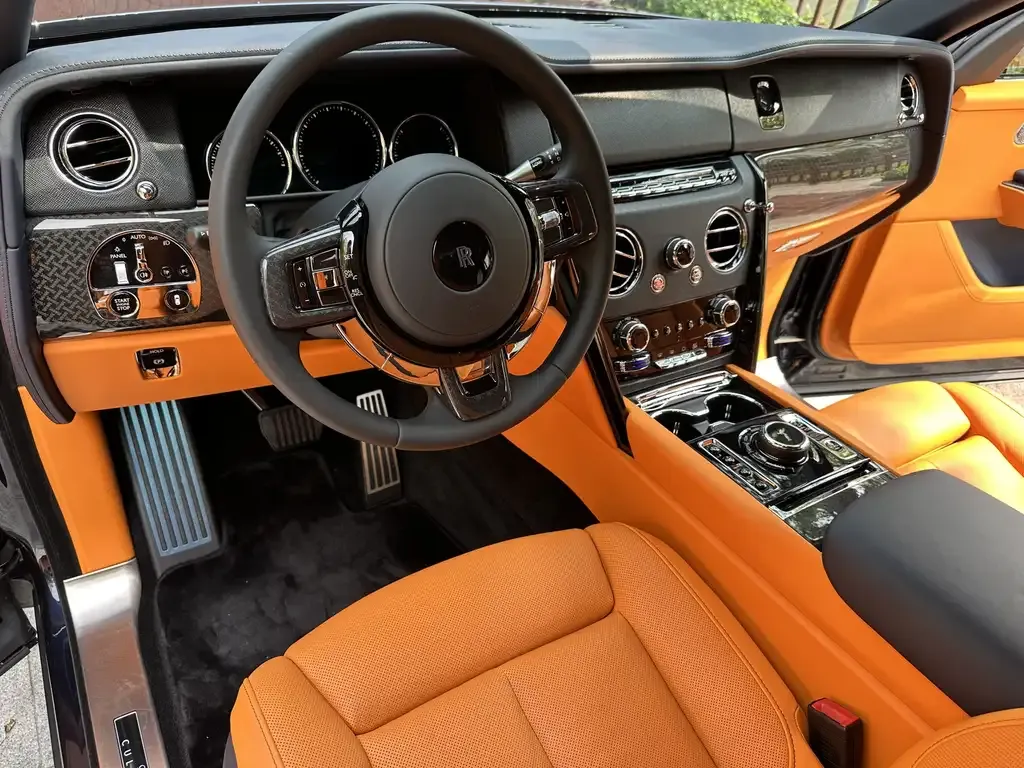 Rolls-Royce Cullinan 2023 из CN, фото 7