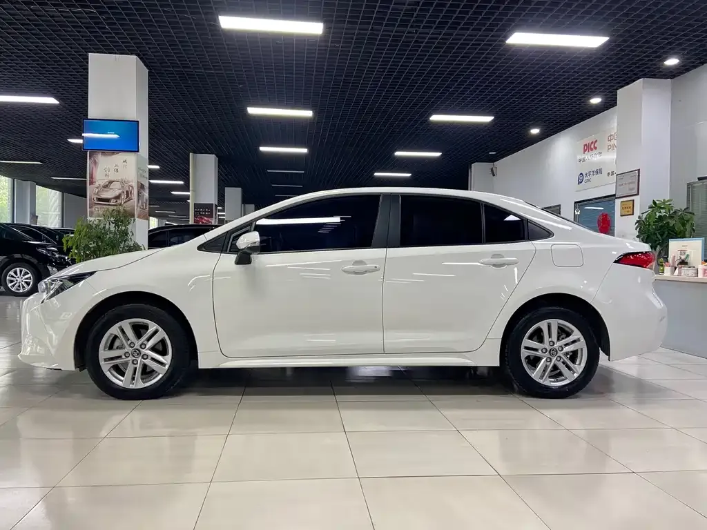 Toyota Levin 2023 из CN, фото 3