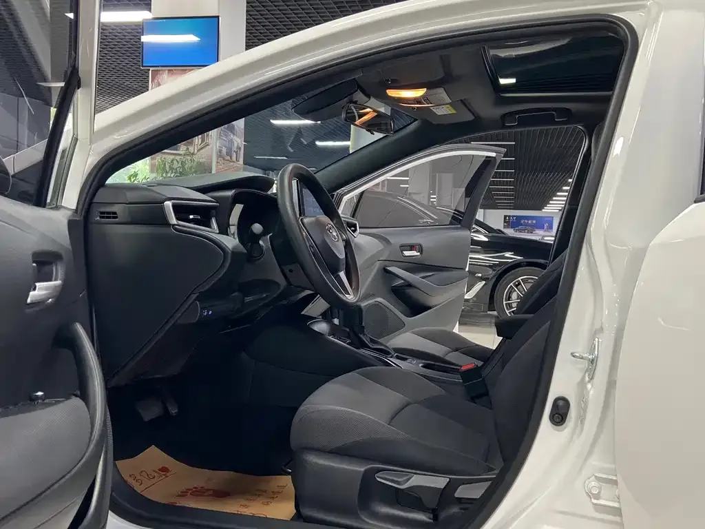 Toyota Levin 2023 из CN, фото 8