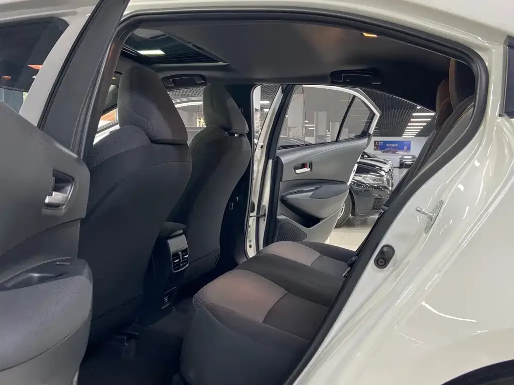 Toyota Levin 2023 из CN, фото 9