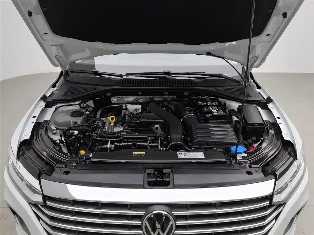 Volkswagen Lavida 2024 из CN, фото 6