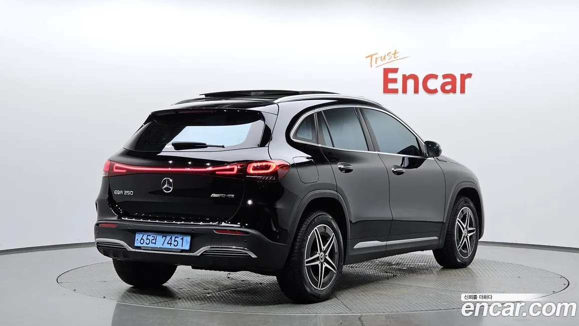 Mercedes-Benz EQA 2021 из KR, фото 2