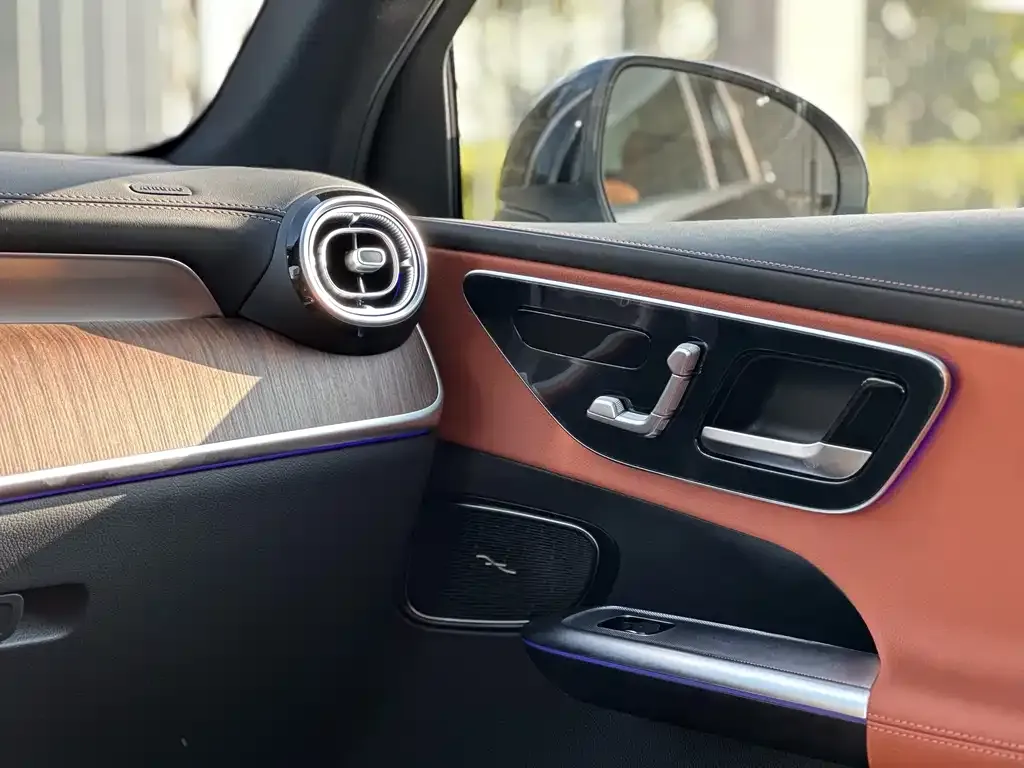 Mercedes-Benz GLC 2025 из CN, фото 10