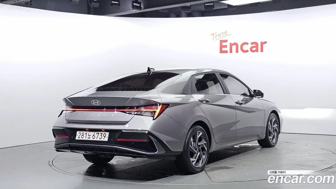 Hyundai AVANTE — фото 2