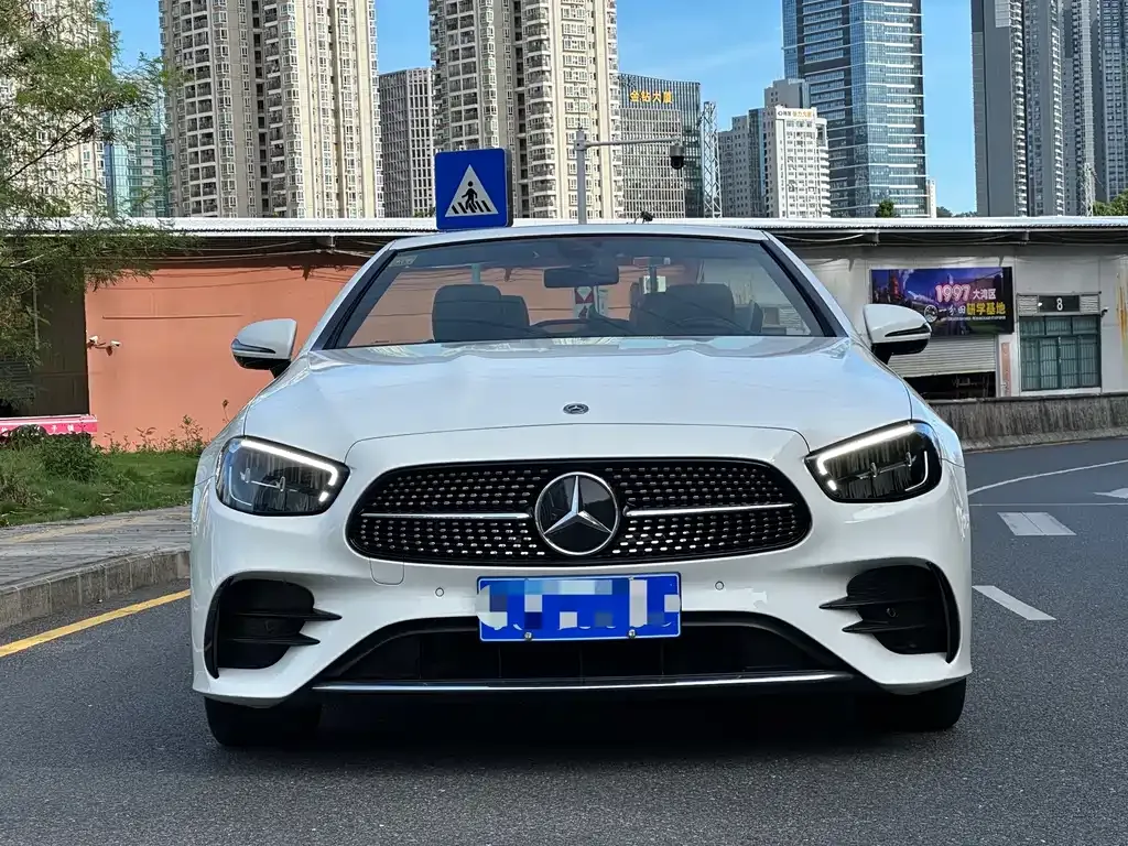 Mercedes-Benz E-Class (Import) 2021 из CN, фото 2