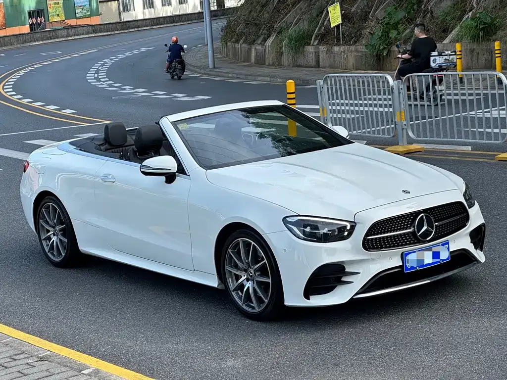 Mercedes-Benz E-Class (Import) 2021 из CN, фото 3
