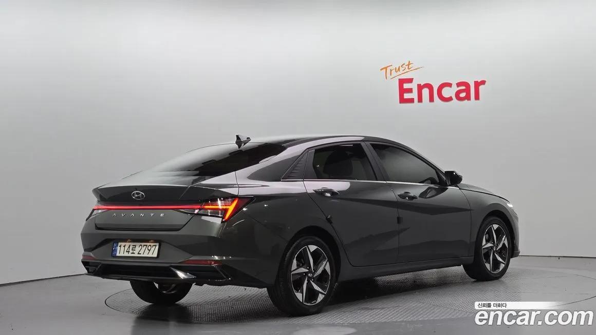 Hyundai AVANTE 2023 из KR, фото 2