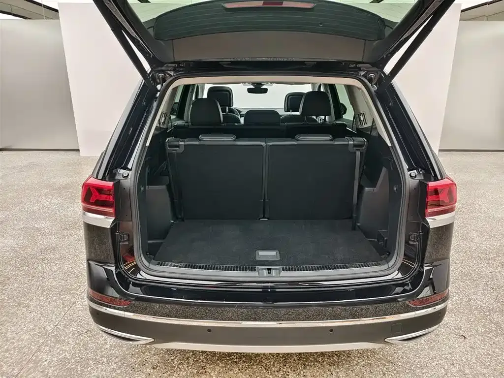 Volkswagen Teramont 2024 из CN, фото 6