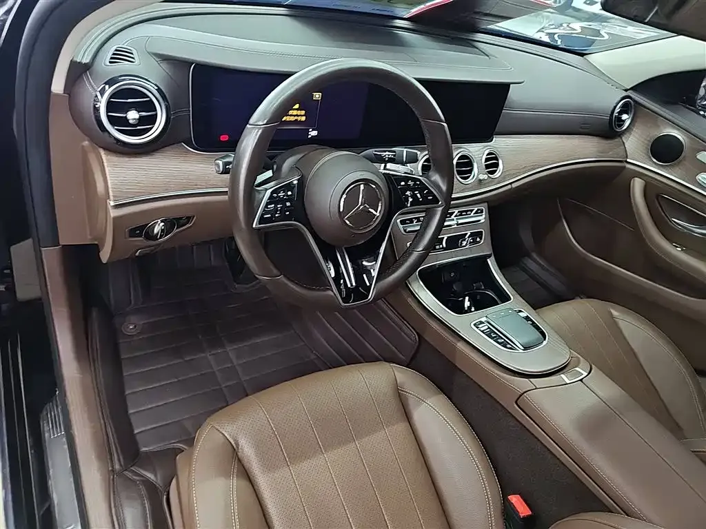 Mercedes-Benz E-Class 2022 из CN, фото 10
