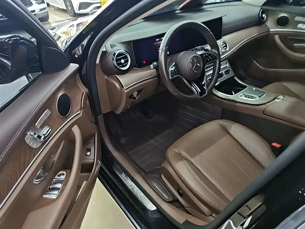 Mercedes-Benz E-Class 2022 из CN, фото 9