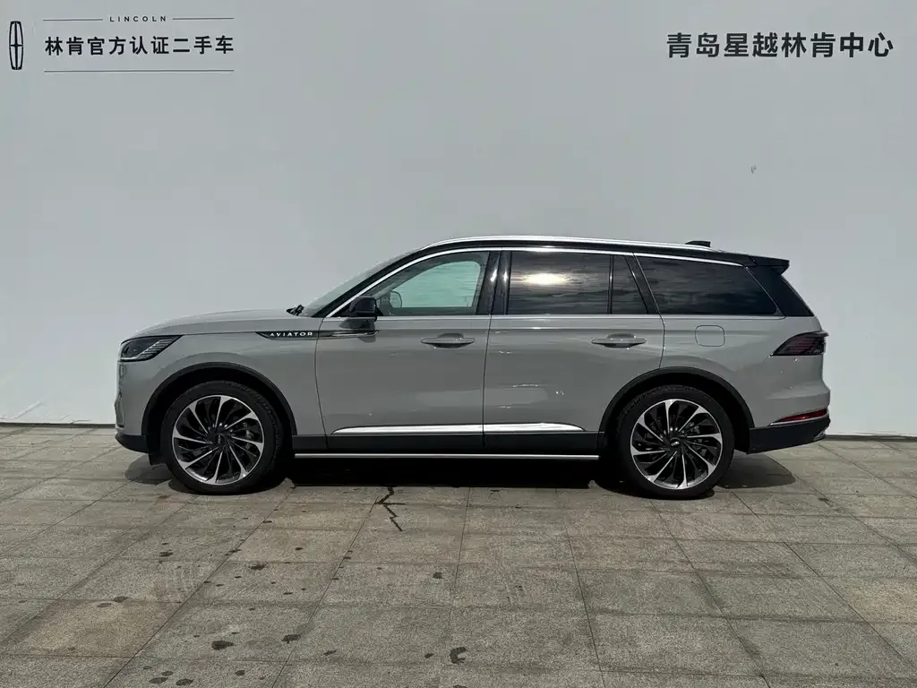 Lincoln Aviator 2024 из CN, фото 2