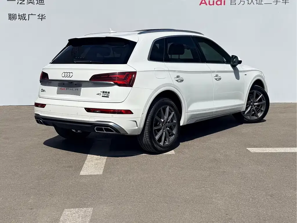 Audi Q5L 2022 из CN, фото 4