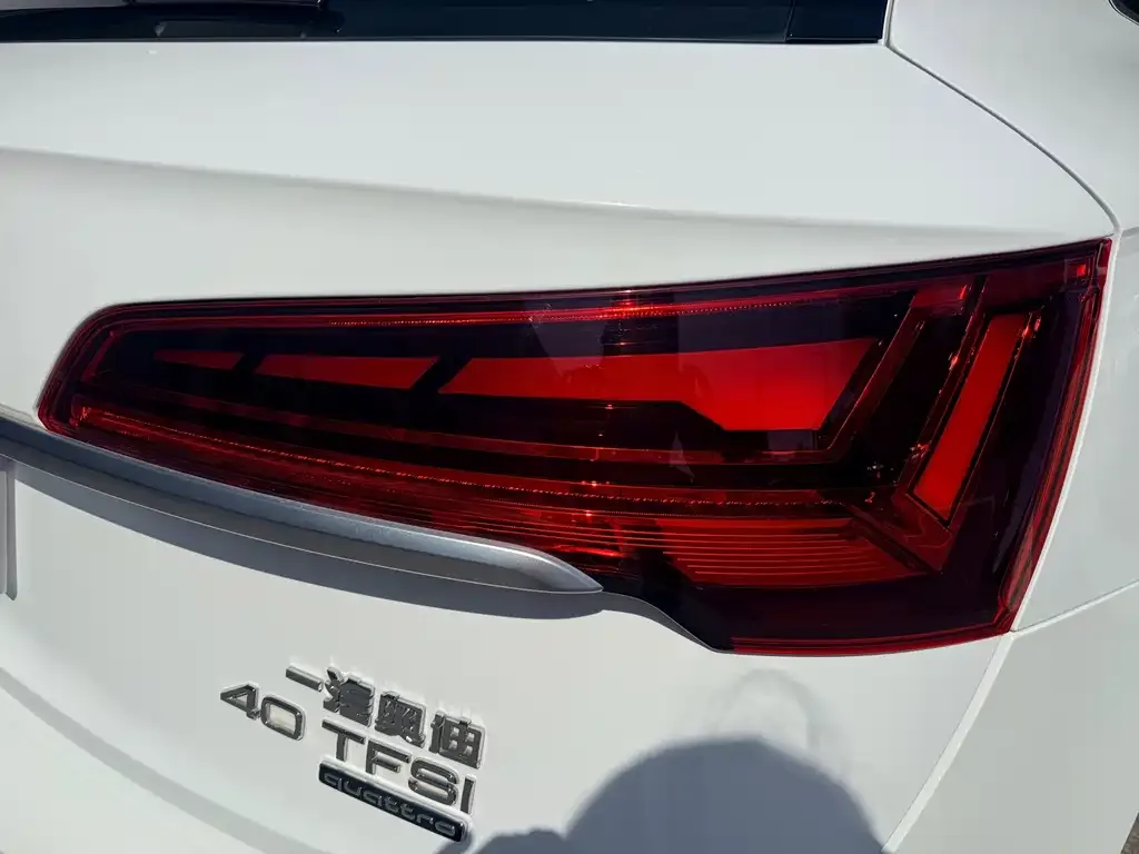 Audi Q5L 2022 из CN, фото 7