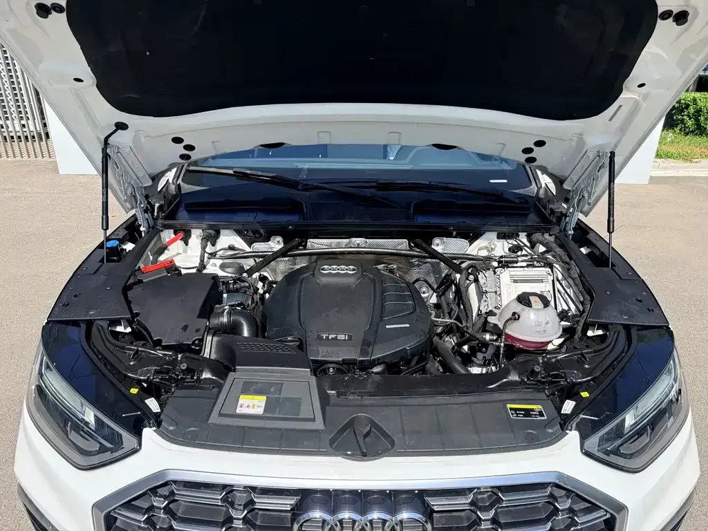 Audi Q5L 2022 из CN, фото 8