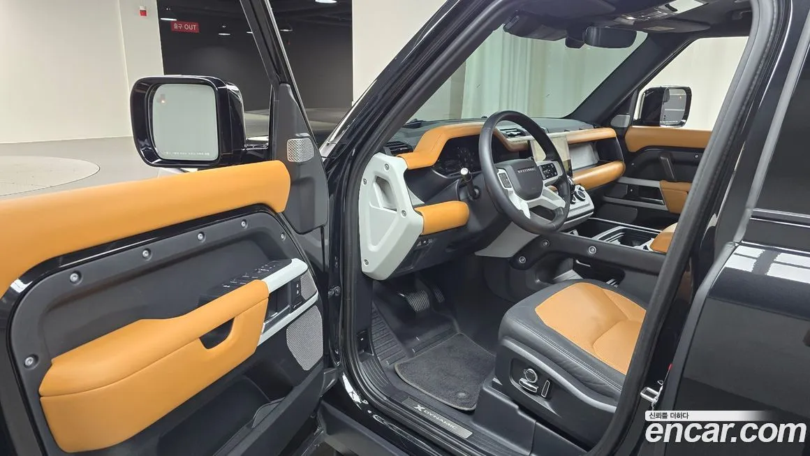 Land Rover Defender 2023 из KR, фото 10