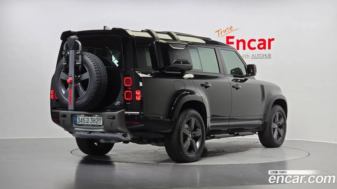 Land Rover Defender 2023 из KR, фото 2