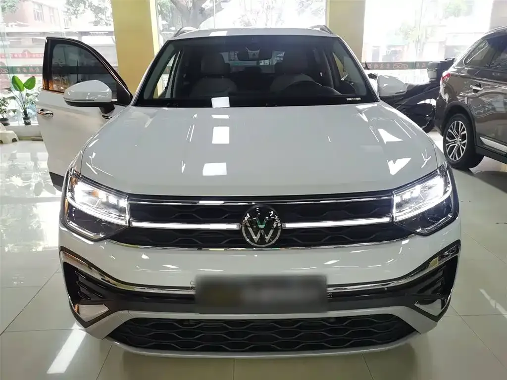 Volkswagen Tharu 2023 из CN, фото 3