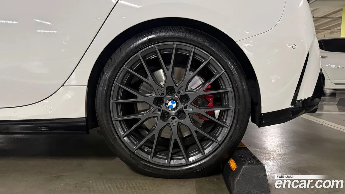 BMW 1-Series 2025 из KR, фото 8