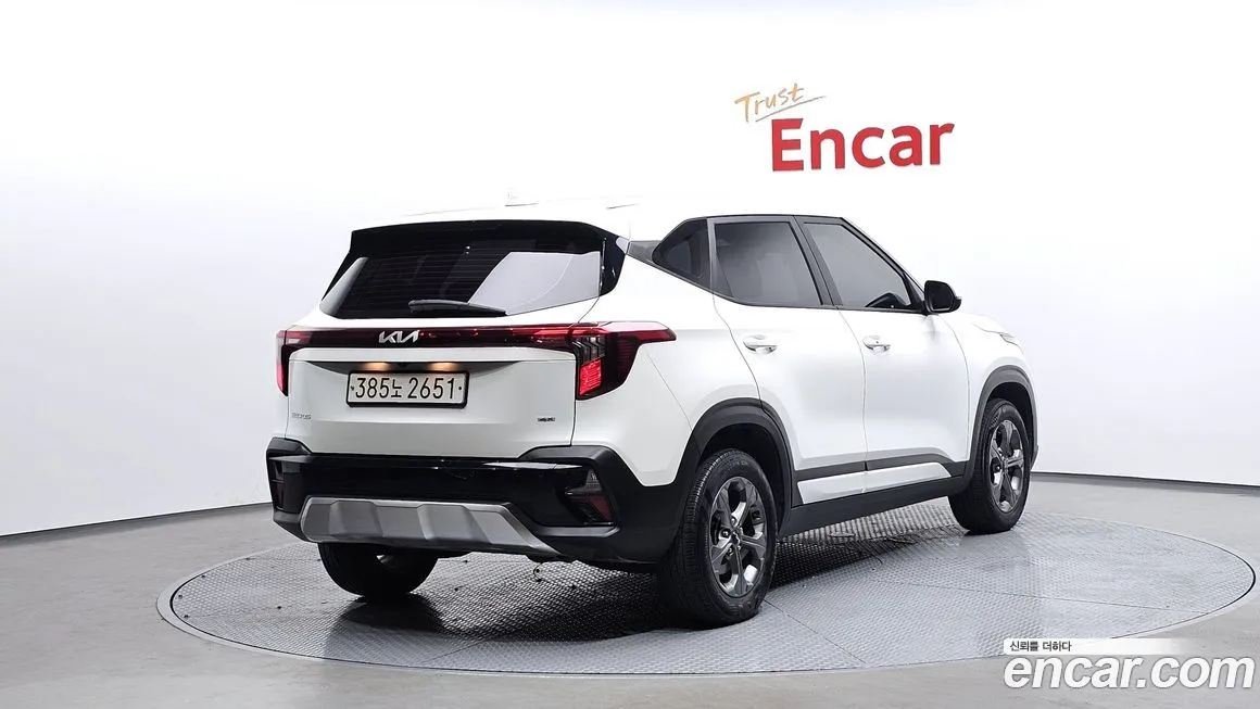 Kia Seltos 2023 из KR, фото 2