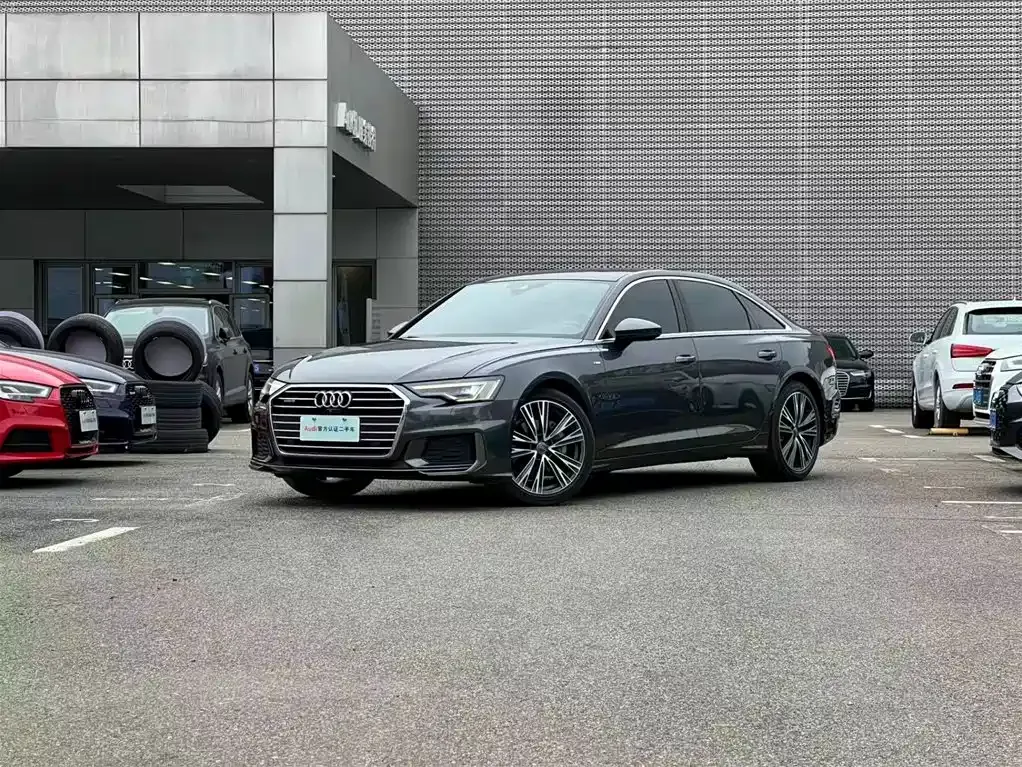 Audi A6L 2021 из CN, фото 6