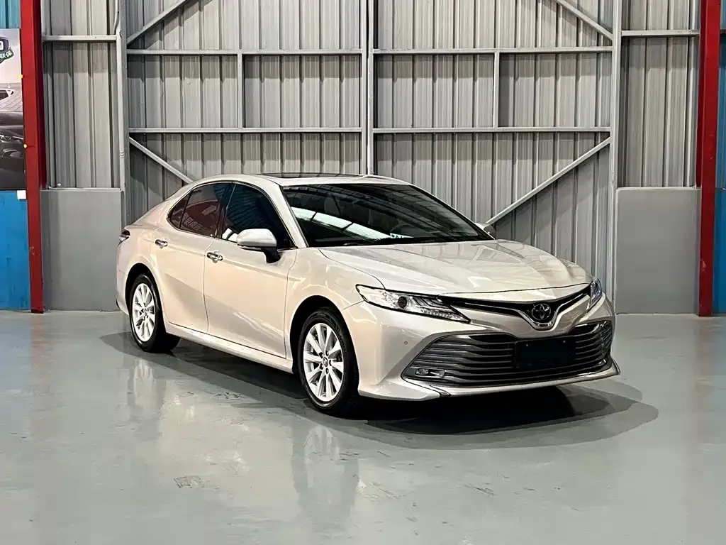 Toyota Camry 2021 из CN, фото 3
