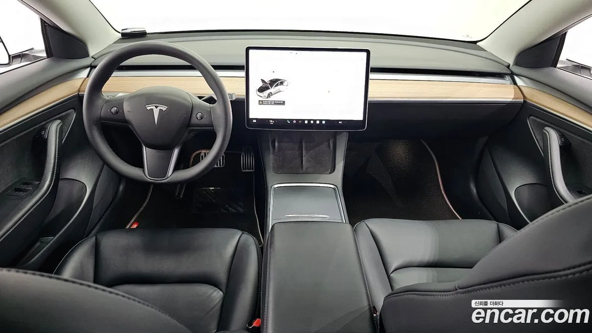 Tesla Model 3 — фото 7
