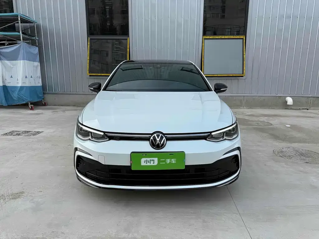 Volkswagen Golf 2022 из CN, фото 2