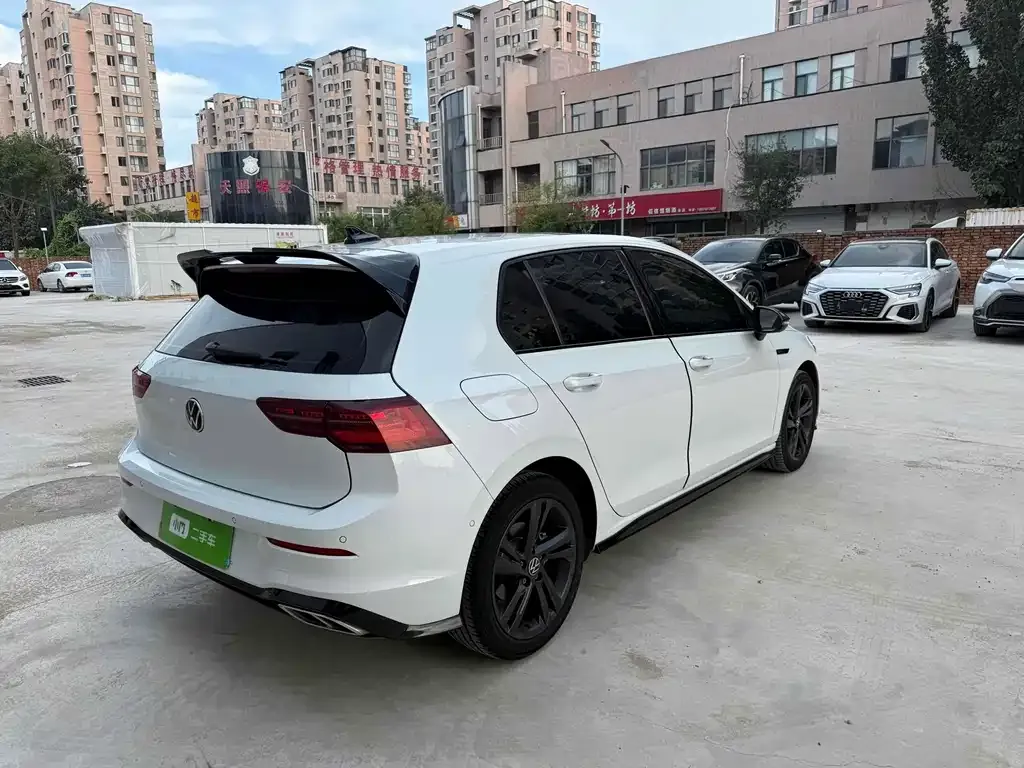 Volkswagen Golf 2022 из CN, фото 7