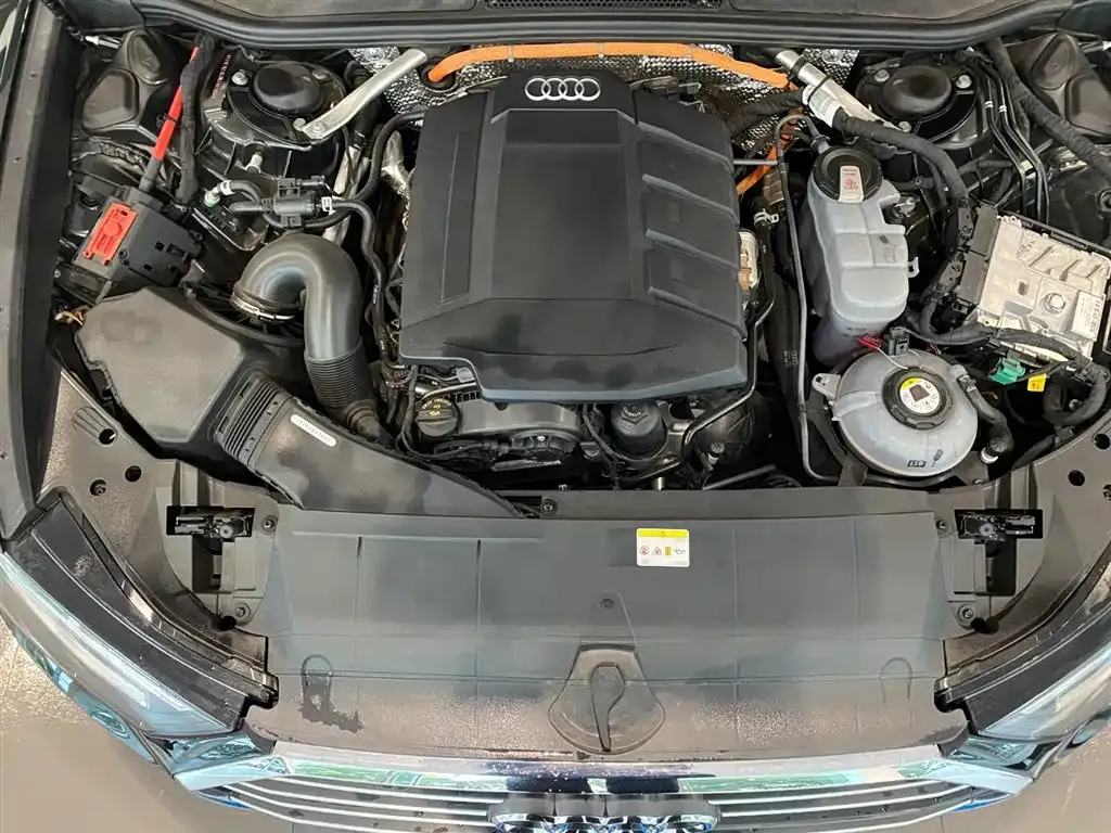 Audi A6L New Energy 2021 из CN, фото 9