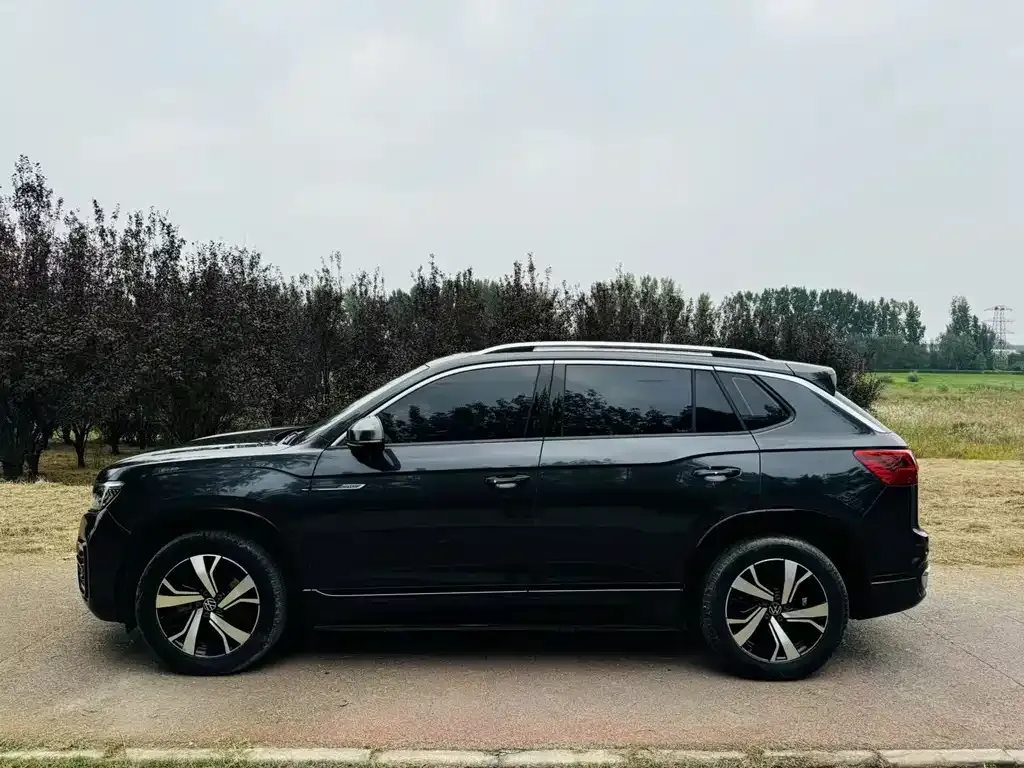 Volkswagen GTE PHEV 2021 из CN, фото 5