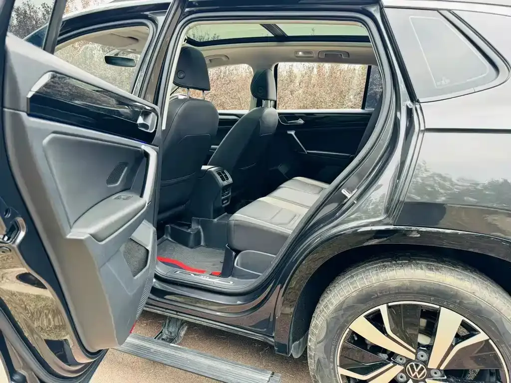 Volkswagen GTE PHEV 2021 из CN, фото 7